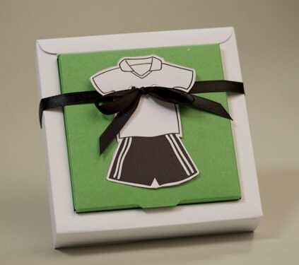 contenant à dragées baptême communion foot