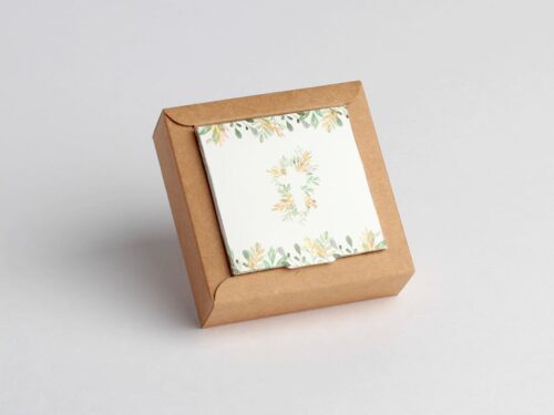 boite communion feuillage avec croix