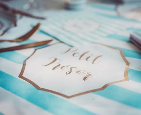 79297 Chemin de table Petit Trésor