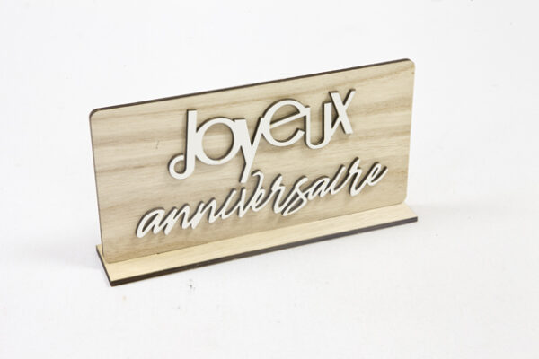 centre de table joyeux anniversaire en bois