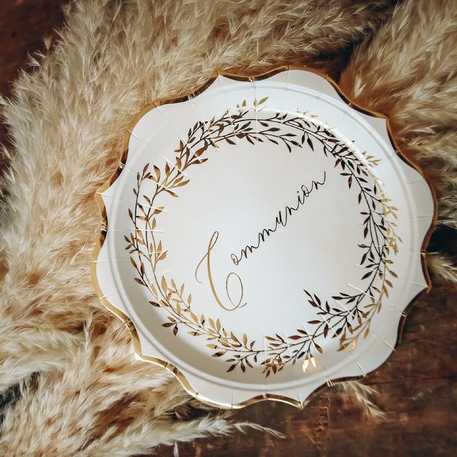 assiette baptême blanc et or métallisé