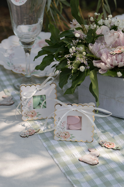 BOITE A DRAGEES FLEURIE