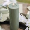 Bougie led cylindrique vert Sauge vert eucaltyptus 20cm