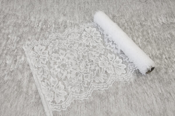 chemin de table motif pivoine