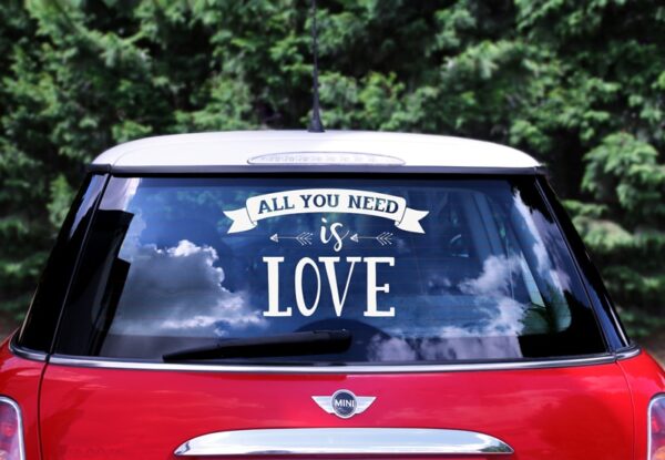 Sticker mariage "All you need is love"