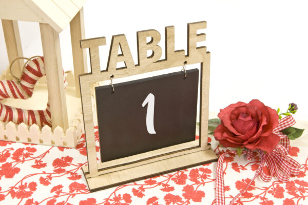 marque table en bois mariage