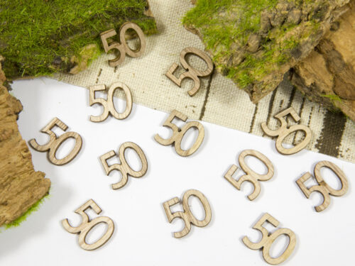 confettis de table anniversaire en bois 50 ans