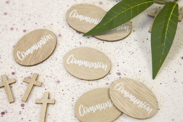 confettis de table en bois communion