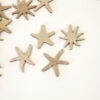 confettis de table en bois naturel forme étoile de mer