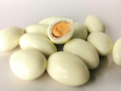 Dragées amande enrobée chocolat blanc aromatisé vanille