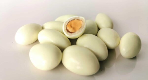 Dragées amande enrobée chocolat blanc aromatisé vanille