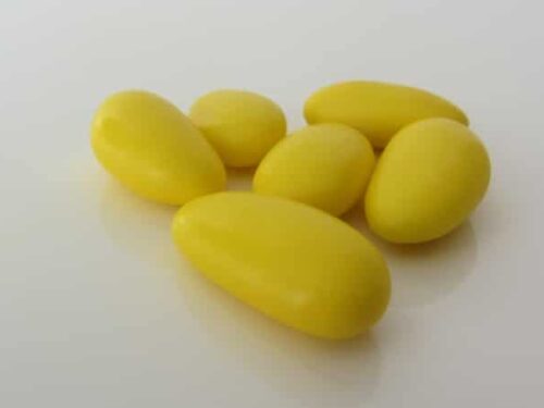 dragées amande jaune