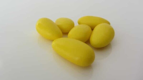 dragées amande jaune
