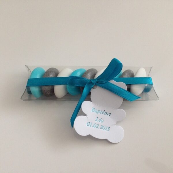 Etui à dragées avec étiquette ourson - dragées baptême