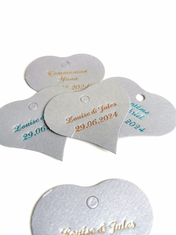 Etiquette dragées coeur gris