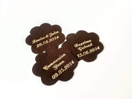 Etiquette dragées fleur chocolat marron