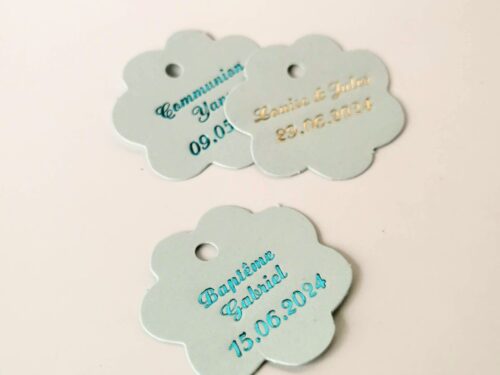 Etiquette dragées fleur bleu ciel