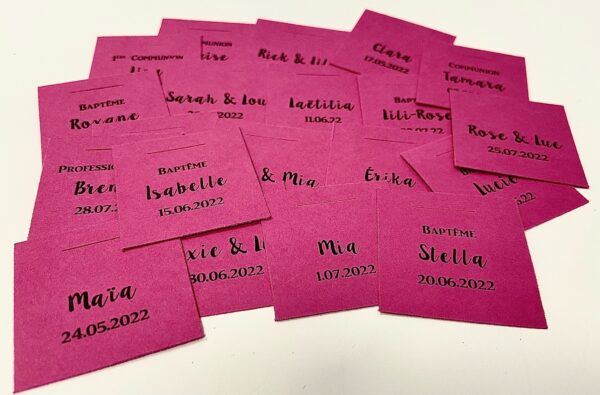 Etiquette à dragées carrée fuchsia