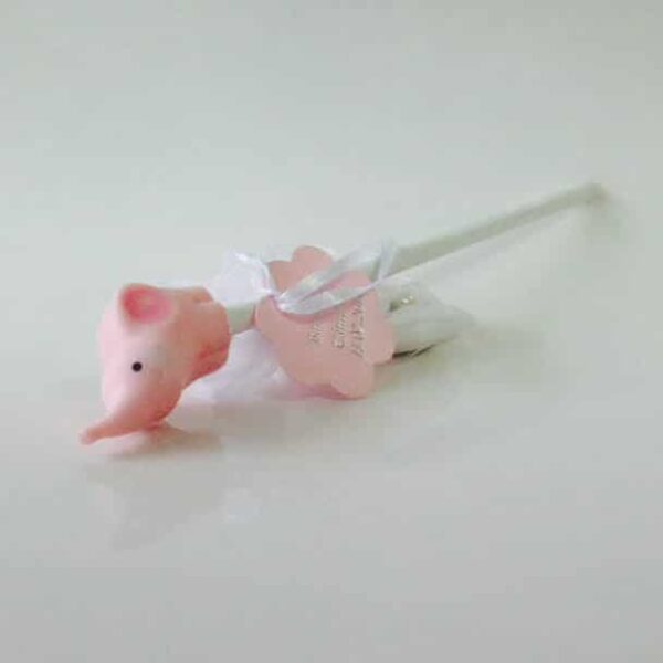 crayon elephant rose