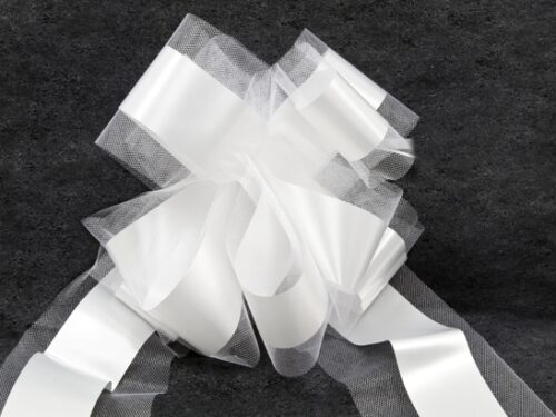 Noeud tulle avec traine