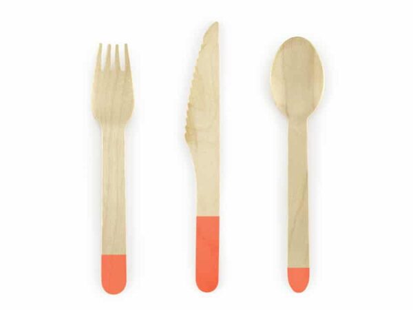 couverts en bois orange