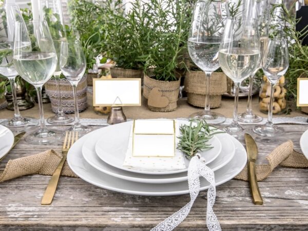 Boite a dragees blanc et or