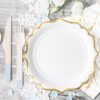 assiette vintage blanc et or