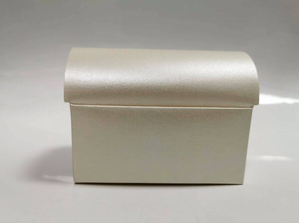 boite a dragees coffre ivoire