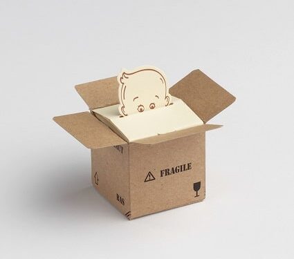 boite a dragees cube bébé fragile