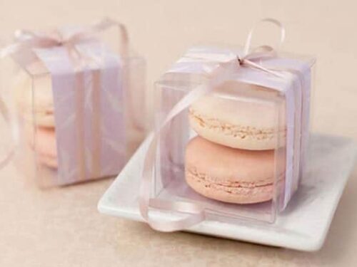 boite-cadeau invite-macaron