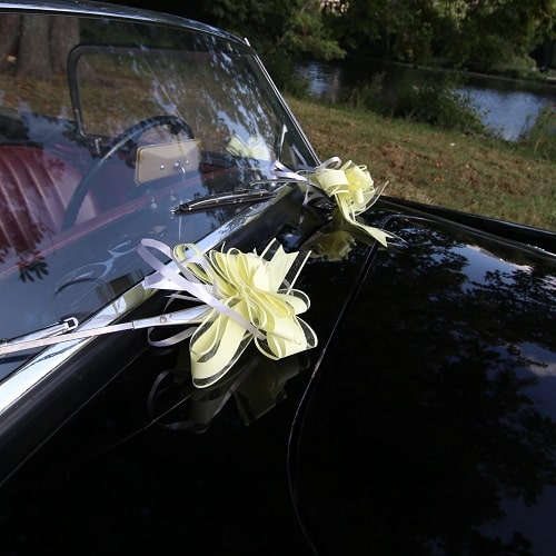 deco voiture mariage jaune