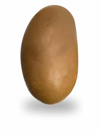 Dragées amande enrobée de chocolat caramel salé.