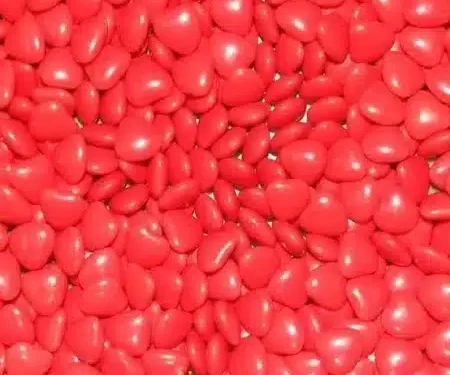 dragees coeur rouge clair