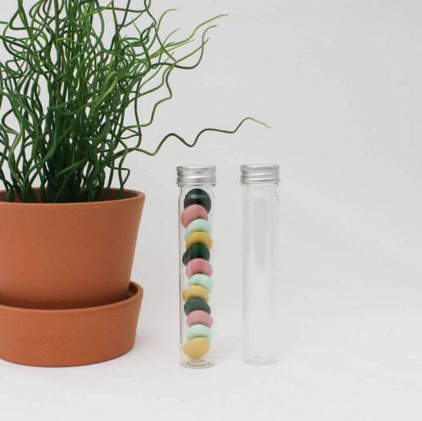 tube a dragees transparent