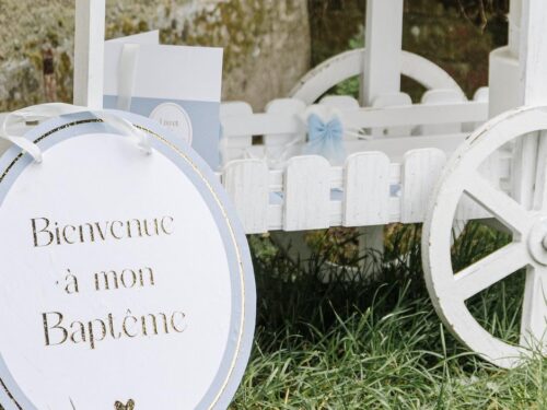 pancarte baptême bleu blanc or